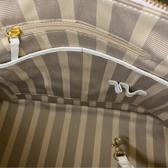 Like New & Rare Brahmin Vivian Macaroon Raffia Croc Embossed Genuine Leather Bag - Picture 12 of 16